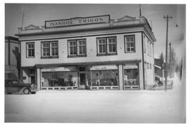 Le magasin général Ivanhoë Frigon, façade de la rue Principale.  (2/2)
